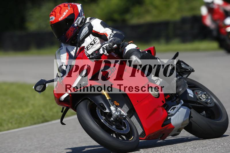 /Archiv-2024/29 12.06.2024 MOTO.CH Track Day ADR/Gruppe gelb/unklar